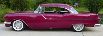 Pontiac Chieftain Coupé 1955 - Click on the photo to see more cars!